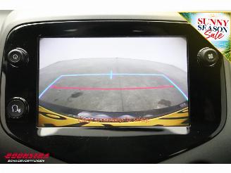 Toyota Aygo 1.0 VVT-i x-play 5-drs Airco Cruise Camera Bluetooth picture 29