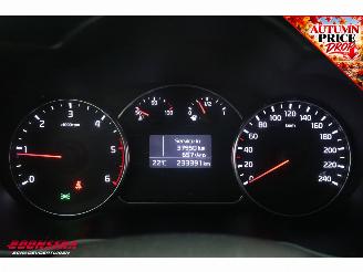 Kia Carens 1.7 CRDi Business DynamicLine 7-zitter Cruise Clima Navi Camera picture 14