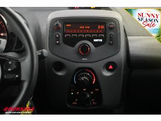 Peugeot 108 1.0 e-VTi Active 5-drs Airco Bluetooth picture 17