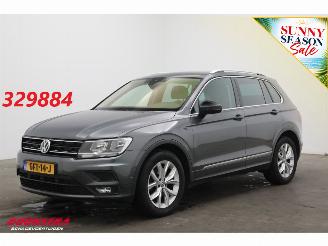 damaged passenger cars Volkswagen Tiguan 1.5 TSI Highline Business Clima ACC Navi SHZ 360° PDC 2019/11