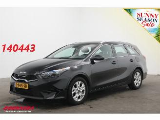 Damaged car Kia Ceed 1.0 T-GDi DynamicLine ACC Clima Navi Apple/Android Camera PDC 2023/1