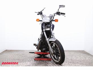 Honda  VT 400 C picture 6