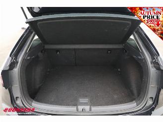 Volkswagen Taigo 1.0 TSI Life ACC Airco Virtual Apple/Android picture 27