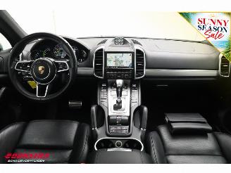 Porsche Cayenne 3.0 S E-Hybrid Tiptronic Sport Chrono Clima Memory Leder SHZ Cruise Navi PDC picture 6