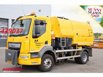 krockskadad bil vrachtwagen DAF LF 180 Johnston VT651 Kehrmaschine RHD 109.812km! Euro 6 2014/11