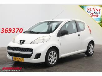 Peugeot 107 1.0-12V XR 3-drs picture 1
