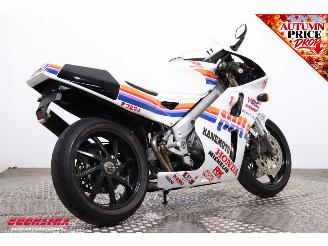 Honda RVF 400 NC 35 Kanemoto Racing picture 3