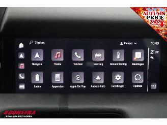 Porsche Taycan 4 93 kWh Pano ACC Virtual Memory Leder SHZ Camera 360° Apple/Android picture 21