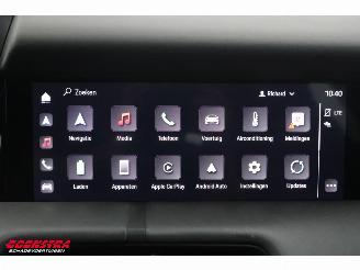 Porsche Taycan 4 93 kWh Pano ACC Virtual Memory Leder SHZ Camera 360° Apple/Android picture 21