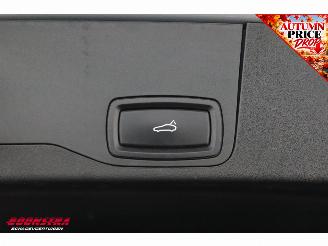 Porsche Taycan 4 93 kWh Pano ACC Virtual Memory Leder SHZ Camera 360° Apple/Android picture 30