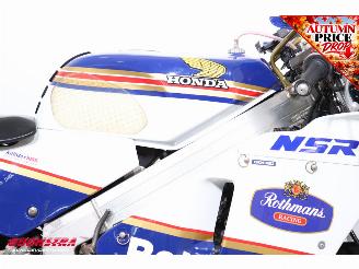 Honda NSR 250 MC18 Rothmans picture 12