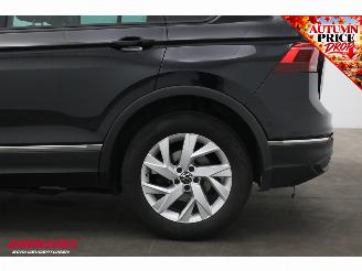 Volkswagen Tiguan 2.0 TSI DSG 4Motion Pano Schuif/kantel ACC Clima Navi SHZ Apple/Android Camera PDC picture 5