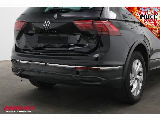 Volkswagen Tiguan 2.0 TSI DSG 4Motion Pano Schuif/kantel ACC Clima Navi SHZ Apple/Android Camera PDC picture 11