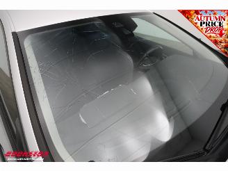 Volvo V-40 2.0 T3 Momentum Navi Cruise SHZ PDC LMV picture 14