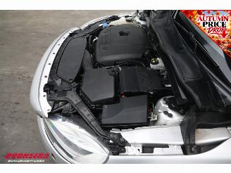 Volvo V-40 2.0 T3 Momentum Navi Cruise SHZ PDC LMV picture 10