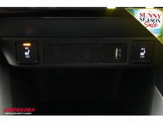Toyota Yaris 1.5 Hybrid Dynamic ACC Clima SHZ Camera PDC picture 30