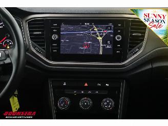 Volkswagen T-Roc 1.5 TSI Sport ACC Navi Airco Virtual Bluetooth AHK picture 15