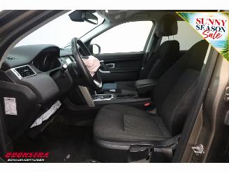 Land Rover Discovery Sport 2.2 TD4 Aut. Unfall 4WD SE Cruise Navi Clima PDC picture 18