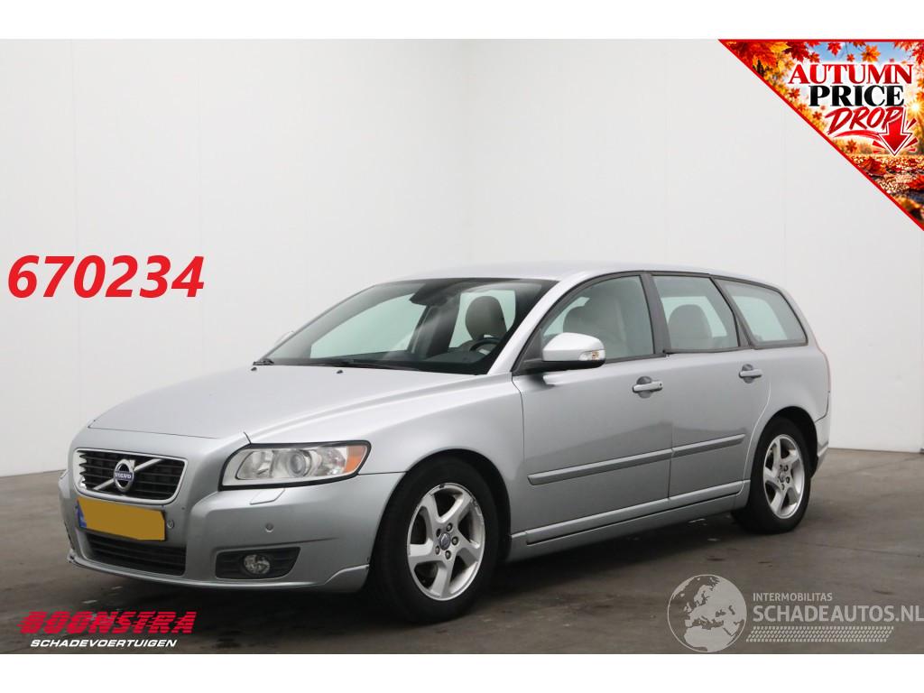 Volvo V-50 1.6 D2 S/S Kinetic Cruise Navi Clima Leder SHZ PDC