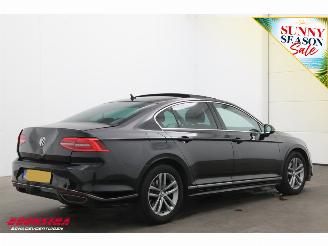 Volkswagen Passat 1.6 TDI Highline R-Line Pano ACC ErgoComf. Apple/Android SHZ AHK picture 3
