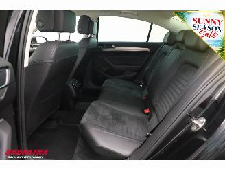 Volkswagen Passat 1.6 TDI Highline R-Line Pano ACC ErgoComf. Apple/Android SHZ AHK picture 20