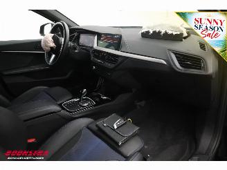 BMW 1-serie 118i Aut. M-Sport LED Apple/Android LivePro Cruise 65.193 km! picture 13