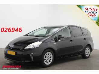 Unfallwagen Toyota Prius Wagon Wagon 1.8 Comfort 96g 7-Pers. Navi Clima Cruise 2012/8