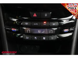 Peugeot 208 1.2 PureTech Allure Apple/Android Navi Clima Cruise Camera 64.916 km! picture 24