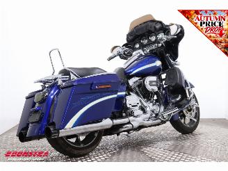 Harley-Davidson  CVO Street Glide 5HD! Vance Hines Cruise picture 3