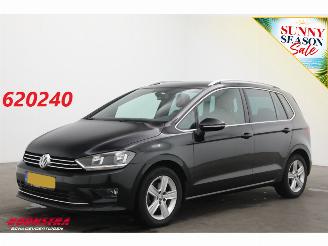 Coche accidentado Volkswagen Golf Sportsvan 1.6 TDI Highline Leder Navi Clima Cruise Camera SHZ PDC AHK 2015/6