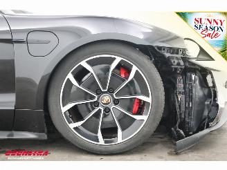 Porsche Taycan GTS 93 kWh PDLS+ Sport Chrono PASM InnoDrive Bose Memory HUD 360° picture 6