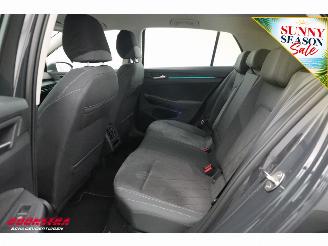 Volkswagen Golf 2.0 TSI 190 PK DSG Style LED ACC ErgoAct. Virtual Apple/Android LRHZ SHZ picture 17