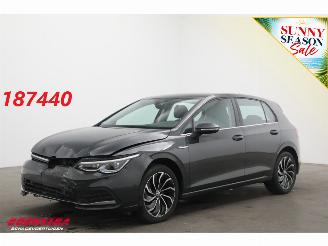 Schadeauto Volkswagen Golf 2.0 TSI 190 PK DSG Style LED ACC ErgoAct. Virtual Apple/Android LRHZ SHZ 2024/3