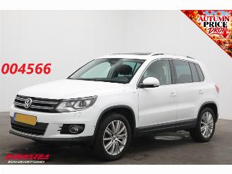 occasion passenger cars Volkswagen Tiguan 2.0 TDI Aut. 4Motion Sport&Style Pano Navi Clima Cruise SHZ PDC AHK 2014/7