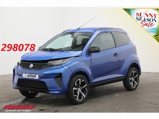skadebil brommobiel Aixam  e Coupé Sport Leder Apple/Android Camera 2025/8