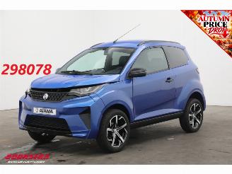 skadebil brommobiel Aixam  e Coupé Sport Leder Apple/Android Camera 2025/8