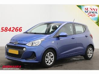 Damaged car Hyundai I-10 1.0i Comfort Apple/Android Navi Airco Cruise 75.374 km! 2020/2