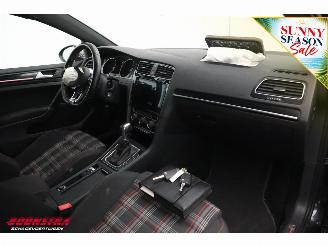 Volkswagen Golf 2.0 TSI GTI DSG LED ACC Apple/Android Camera SHZ picture 23