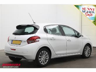 Peugeot 208 1.6 BlueHDi Allure Navi Clima Cruise Apple/Android Camera PDC picture 3