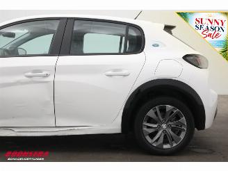 Peugeot e-208 EV Active Pack 50 kWh Apple/Android Navi Clima Cruise PDC picture 13