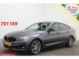 krockskadad bil auto BMW 3-serie 320i SportLine ACC HUD Memory Leder Camera SHZ 2014/2