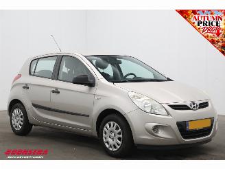 Hyundai I-20 1.2i ActiveVersion Radio/CD Elek Ramen 81.477 km! picture 2