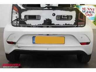 Volkswagen Up! 1.0 5-DRS Bluetooth Airco Cruise PDC 92.718 km! picture 11