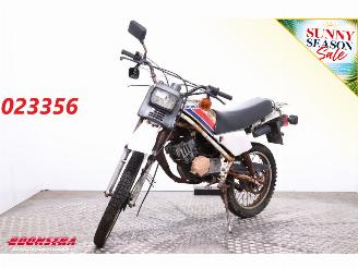 skadebil bromfiets Honda mt5 1980/7