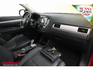 Mitsubishi Outlander 2.0 PHEV 4WD Limited Edition X-Line Schuifdak Leder Navi Clima Cruise Camera AHK picture 11