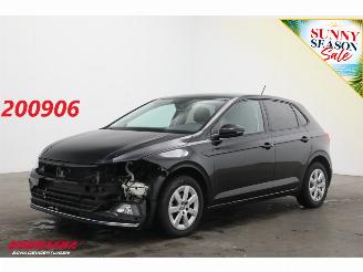 damaged passenger cars Volkswagen Polo 1.0 TSI Highline Bluetooth Clima Cruise PDC 2018/6