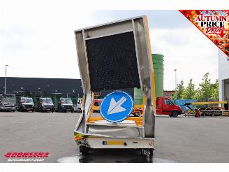   VWTA02 Pijlwagen Baustelle Warnung BY 2025 picture 9
