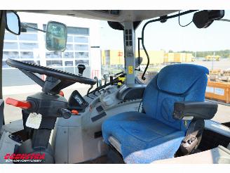 New Holland  T6020 ELITE BY 2012 8.421 Uur picture 7