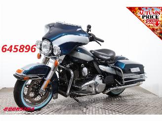 krockskadad bil motor Harley-Davidson Electra Glide Electra Glide Police FLHTP ABS Cruise Heizgriffe 2010/2