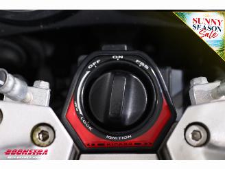 Kawasaki  1400 GTR ABS picture 18